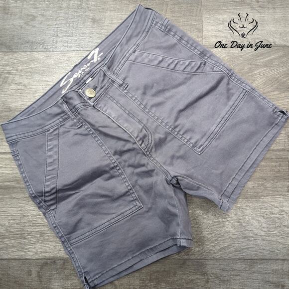 Seven7 Denim Shorts Size 6 - Picture 1 of 7